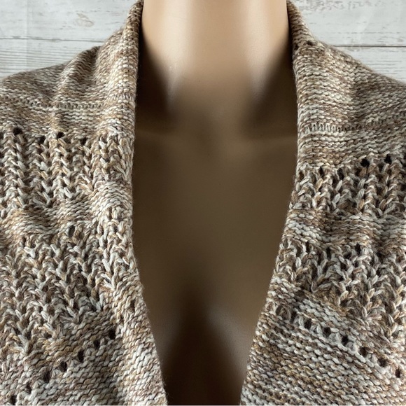 United States Sweaters Cardigan - Picture 2 of 12